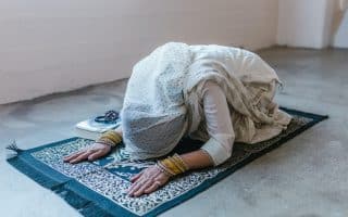 Comment choisir son tapis de prière ?